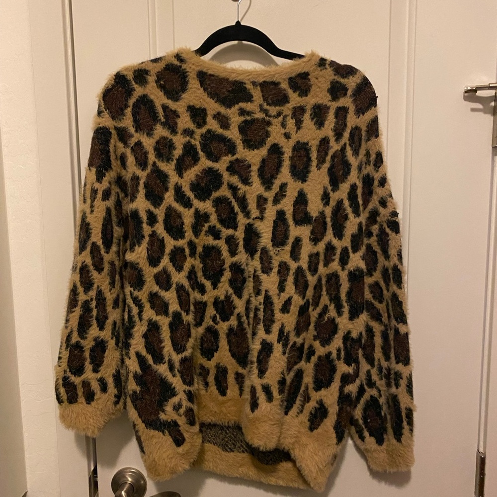 Leopard print sweater